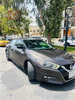 Nissan Maxima